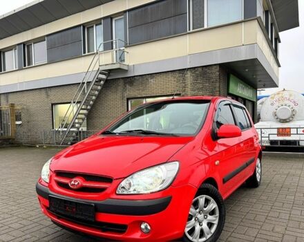 Красный Хендай Гетц, объемом двигателя 1.4 л и пробегом 143 тыс. км за 1800 $, фото 1 на Automoto.ua