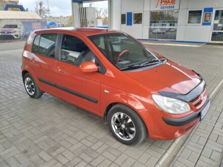 Хендай Гетц 2007 в Апостолове на Automoto.ua Красный Хендай Гетц, объемом двигателя 1.4 л и пробегом 165 тыс. км за 5500 $, фото 1 на Automoto.ua