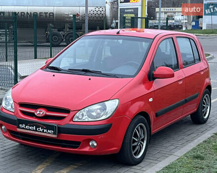 Красный Хендай Гетц, объемом двигателя 1.4 л и пробегом 141 тыс. км за 5999 $, фото 1 на Automoto.ua