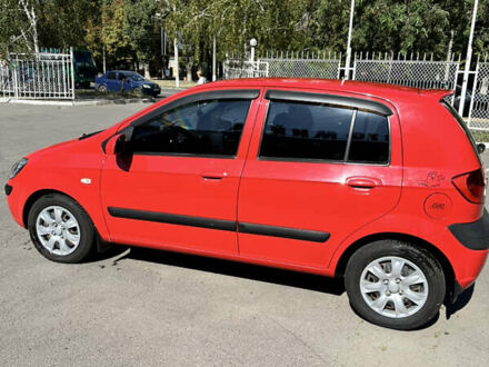 Красный Хендай Гетц, объемом двигателя 1.4 л и пробегом 31 тыс. км за 5900 $, фото 1 на Automoto.ua