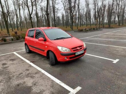 Червоний Хендай Гетц, об'ємом двигуна 1.4 л та пробігом 270 тис. км за 3900 $, фото 1 на Automoto.ua