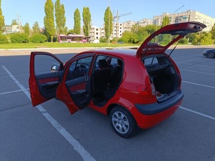 Хендай Гетц 2008 в Кременчуге на Automoto.ua Красный Хендай Гетц, объемом двигателя 1.4 л и пробегом 275 тыс. км за 4111 $, фото 1 на Automoto.ua