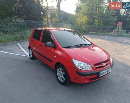 Красный Хендай Гетц, объемом двигателя 1.1 л и пробегом 150 тыс. км за 3800 $, фото 1 на Automoto.ua