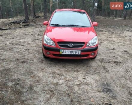 Красный Хендай Гетц, объемом двигателя 1.4 л и пробегом 144 тыс. км за 5500 $, фото 1 на Automoto.ua