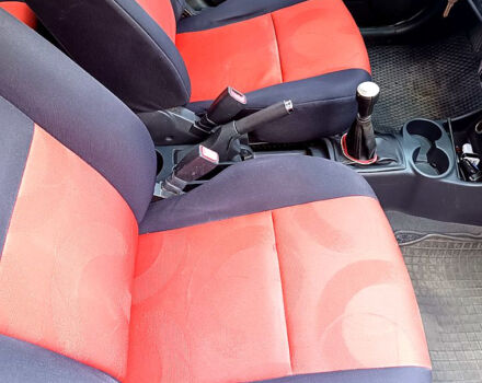 Хендай Гетц, объемом двигателя 1.4 л и пробегом 252 тыс. км за 4100 $, фото 3 на Automoto.ua