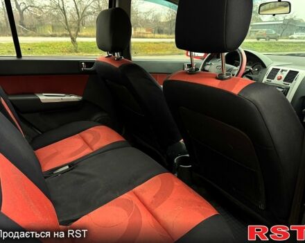 Хендай Гетц, объемом двигателя 1.4 л и пробегом 143 тыс. км за 5500 $, фото 7 на Automoto.ua