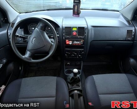 Хендай Гетц, объемом двигателя 1.4 л и пробегом 190 тыс. км за 3750 $, фото 3 на Automoto.ua