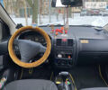 Желтый Хендай Гетц, объемом двигателя 1.4 л и пробегом 190 тыс. км за 4400 $, фото 8 на Automoto.ua