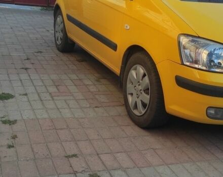 Жовтий Хендай Гетц, об'ємом двигуна 1.3 л та пробігом 147 тис. км за 4900 $, фото 1 на Automoto.ua