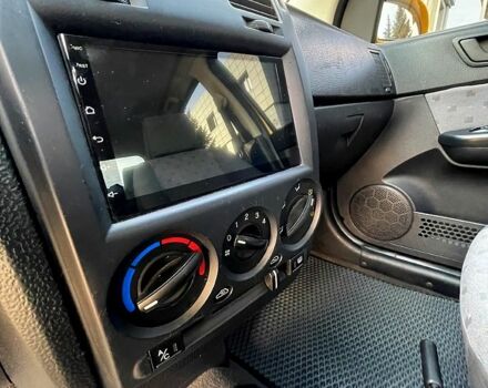 Жовтий Хендай Гетц, об'ємом двигуна 1.3 л та пробігом 216 тис. км за 2800 $, фото 2 на Automoto.ua
