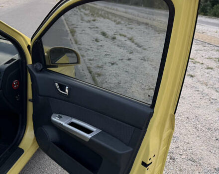 Желтый Хендай Гетц, объемом двигателя 1.4 л и пробегом 203 тыс. км за 5200 $, фото 22 на Automoto.ua