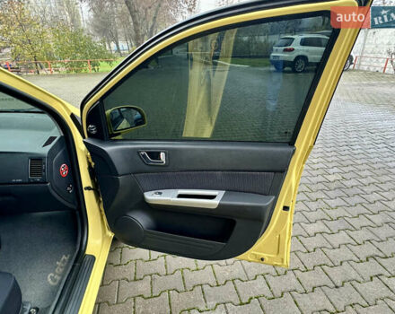 Желтый Хендай Гетц, объемом двигателя 1.4 л и пробегом 170 тыс. км за 4900 $, фото 27 на Automoto.ua