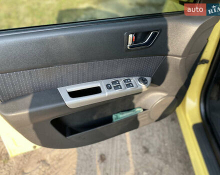 Жовтий Хендай Гетц, об'ємом двигуна 1.4 л та пробігом 201 тис. км за 4000 $, фото 19 на Automoto.ua
