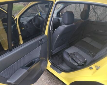 Жовтий Хендай Гетц, об'ємом двигуна 1.4 л та пробігом 171 тис. км за 4500 $, фото 16 на Automoto.ua