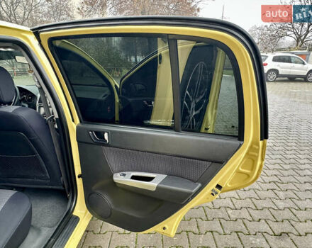 Желтый Хендай Гетц, объемом двигателя 1.4 л и пробегом 170 тыс. км за 4900 $, фото 24 на Automoto.ua