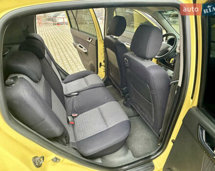 Желтый Хендай Гетц, объемом двигателя 1.4 л и пробегом 170 тыс. км за 4900 $, фото 23 на Automoto.ua