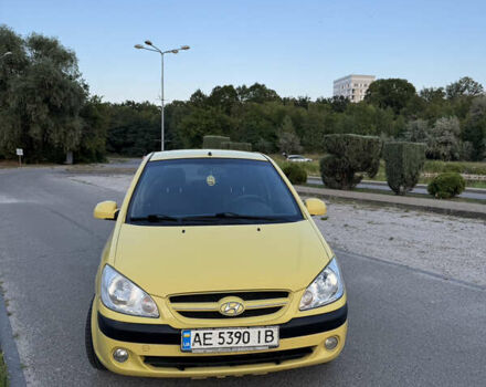 Желтый Хендай Гетц, объемом двигателя 1.4 л и пробегом 203 тыс. км за 5200 $, фото 2 на Automoto.ua