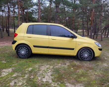 Желтый Хендай Гетц, объемом двигателя 1.4 л и пробегом 198 тыс. км за 5000 $, фото 3 на Automoto.ua