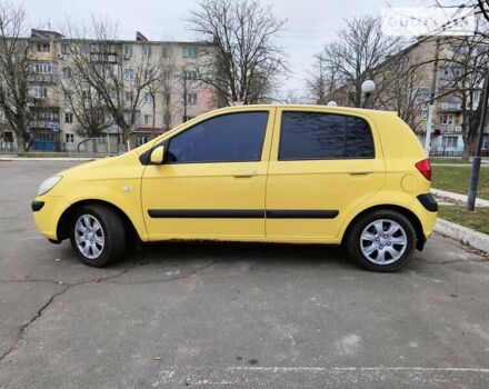 Желтый Хендай Гетц, объемом двигателя 1.4 л и пробегом 143 тыс. км за 5000 $, фото 2 на Automoto.ua