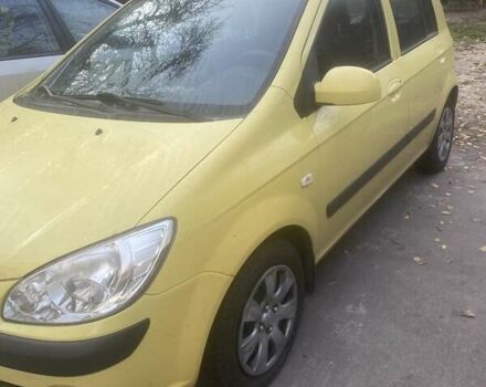 Желтый Хендай Гетц, объемом двигателя 1.4 л и пробегом 106 тыс. км за 5500 $, фото 2 на Automoto.ua