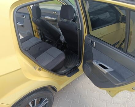 Жовтий Хендай Гетц, об'ємом двигуна 1.4 л та пробігом 150 тис. км за 4300 $, фото 16 на Automoto.ua