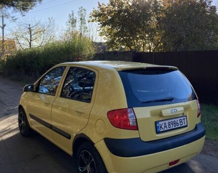 Желтый Хендай Гетц, объемом двигателя 1.6 л и пробегом 215 тыс. км за 3500 $, фото 4 на Automoto.ua