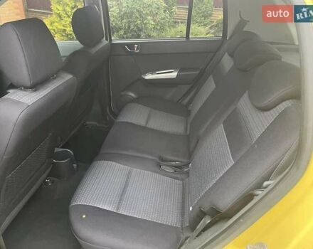 Хендай Гетц 2008 у Фастове на Automoto.ua Жовтий Хендай Гетц, об'ємом двигуна 1.6 л та пробігом 185 тис. км за 4999 $, фото 21 на Automoto.ua