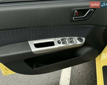 Жовтий Хендай Гетц, об'ємом двигуна 1.6 л та пробігом 93 тис. км за 6400 $, фото 22 на Automoto.ua