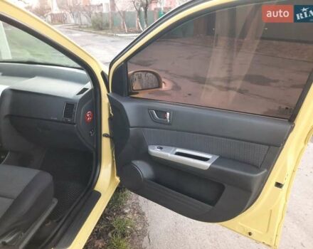 Желтый Хендай Гетц, объемом двигателя 1.4 л и пробегом 238 тыс. км за 3900 $, фото 16 на Automoto.ua