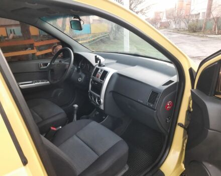 Желтый Хендай Гетц, объемом двигателя 1.4 л и пробегом 250 тыс. км за 3900 $, фото 21 на Automoto.ua