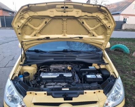 Желтый Хендай Гетц, объемом двигателя 1.4 л и пробегом 250 тыс. км за 3900 $, фото 19 на Automoto.ua