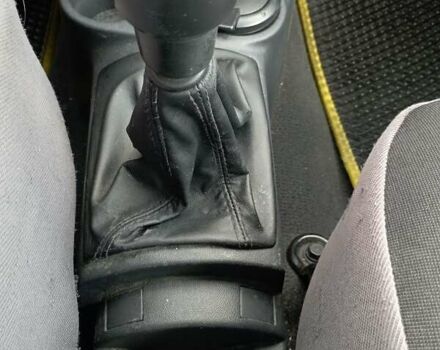 Желтый Хендай Гетц, объемом двигателя 1.4 л и пробегом 120 тыс. км за 5750 $, фото 19 на Automoto.ua