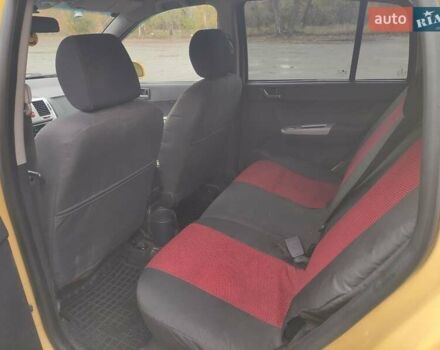 Жовтий Хендай Гетц, об'ємом двигуна 1.4 л та пробігом 256 тис. км за 6000 $, фото 17 на Automoto.ua