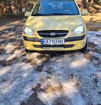 Желтый Хендай Гетц, объемом двигателя 1.4 л и пробегом 93 тыс. км за 6300 $, фото 1 на Automoto.ua