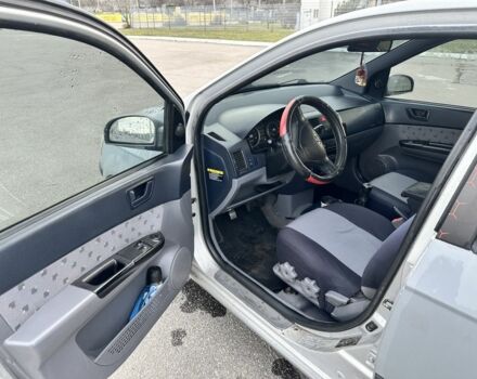 Серый Хендай Гетц, объемом двигателя 1.4 л и пробегом 305 тыс. км за 2200 $, фото 7 на Automoto.ua