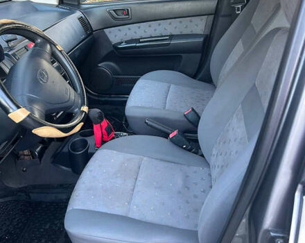 Серый Хендай Гетц, объемом двигателя 1.1 л и пробегом 171 тыс. км за 2800 $, фото 7 на Automoto.ua