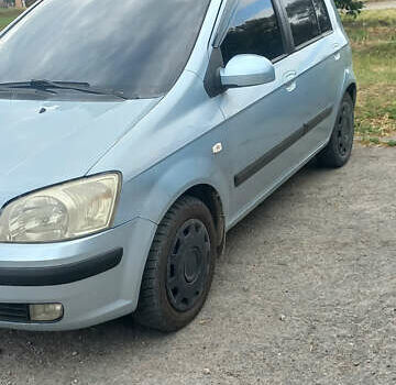 Серый Хендай Гетц, объемом двигателя 1.3 л и пробегом 156 тыс. км за 4600 $, фото 1 на Automoto.ua