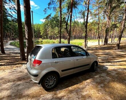 Серый Хендай Гетц, объемом двигателя 1.3 л и пробегом 250 тыс. км за 5000 $, фото 4 на Automoto.ua