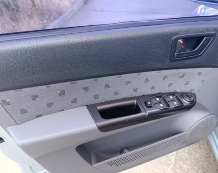 Серый Хендай Гетц, объемом двигателя 1.3 л и пробегом 226 тыс. км за 4500 $, фото 1 на Automoto.ua