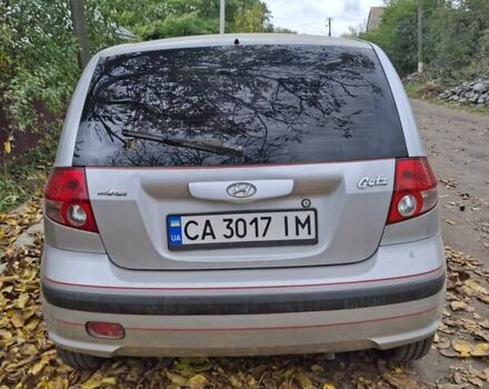 Сірий Хендай Гетц, об'ємом двигуна 1.34 л та пробігом 220 тис. км за 3500 $, фото 1 на Automoto.ua