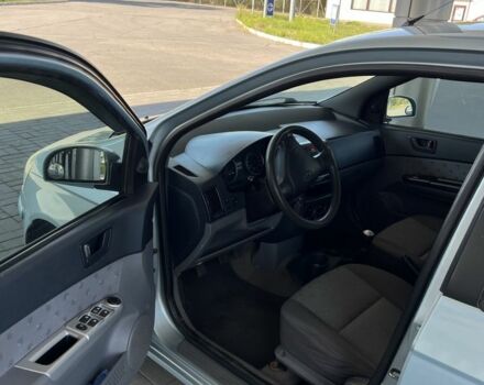 Серый Хендай Гетц, объемом двигателя 1.3 л и пробегом 270 тыс. км за 3100 $, фото 10 на Automoto.ua