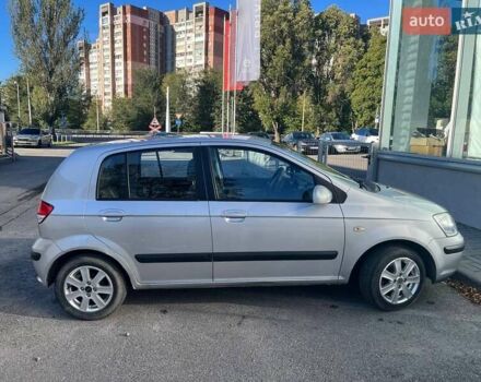 Серый Хендай Гетц, объемом двигателя 1.1 л и пробегом 137 тыс. км за 4800 $, фото 2 на Automoto.ua