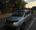 Серый Хендай Гетц, объемом двигателя 1.3 л и пробегом 300 тыс. км за 3800 $, фото 1 на Automoto.ua
