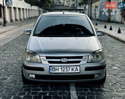Серый Хендай Гетц, объемом двигателя 1.3 л и пробегом 300 тыс. км за 2900 $, фото 1 на Automoto.ua