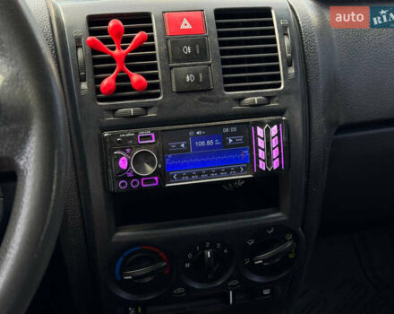 Серый Хендай Гетц, объемом двигателя 1.3 л и пробегом 289 тыс. км за 2999 $, фото 23 на Automoto.ua