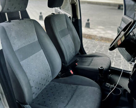 Серый Хендай Гетц, объемом двигателя 1.3 л и пробегом 300 тыс. км за 2900 $, фото 6 на Automoto.ua