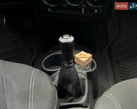 Серый Хендай Гетц, объемом двигателя 1.3 л и пробегом 289 тыс. км за 2999 $, фото 20 на Automoto.ua