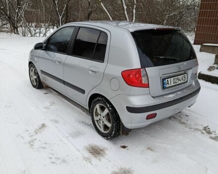 Серый Хендай Гетц, объемом двигателя 1.4 л и пробегом 300 тыс. км за 4100 $, фото 4 на Automoto.ua