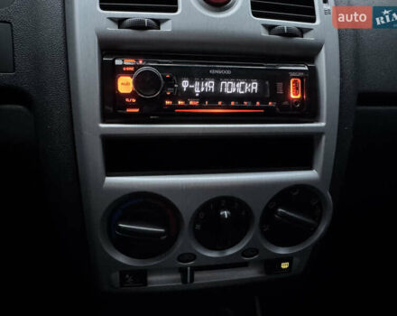 Серый Хендай Гетц, объемом двигателя 1.4 л и пробегом 189 тыс. км за 5200 $, фото 27 на Automoto.ua