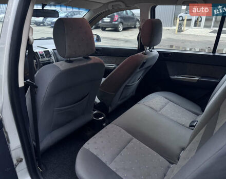 Серый Хендай Гетц, объемом двигателя 1.34 л и пробегом 215 тыс. км за 3650 $, фото 8 на Automoto.ua